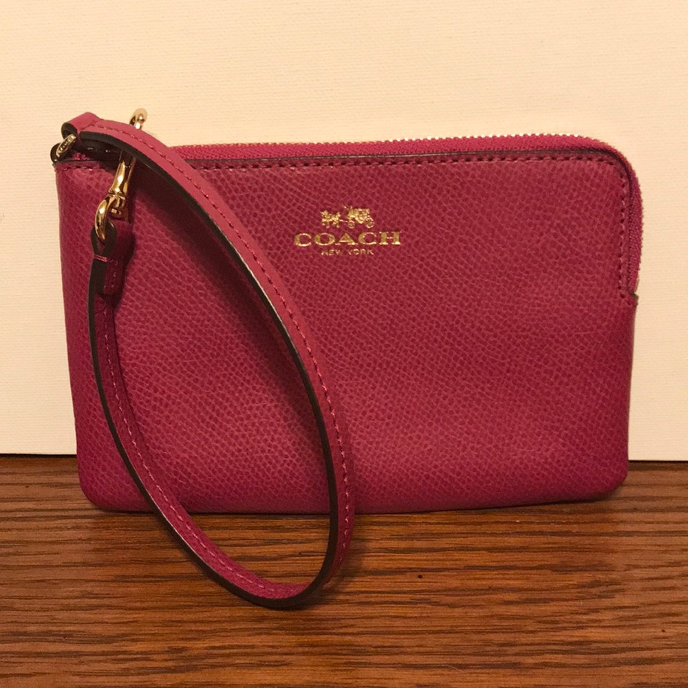 Coach Double Zip Wristlet Magenta